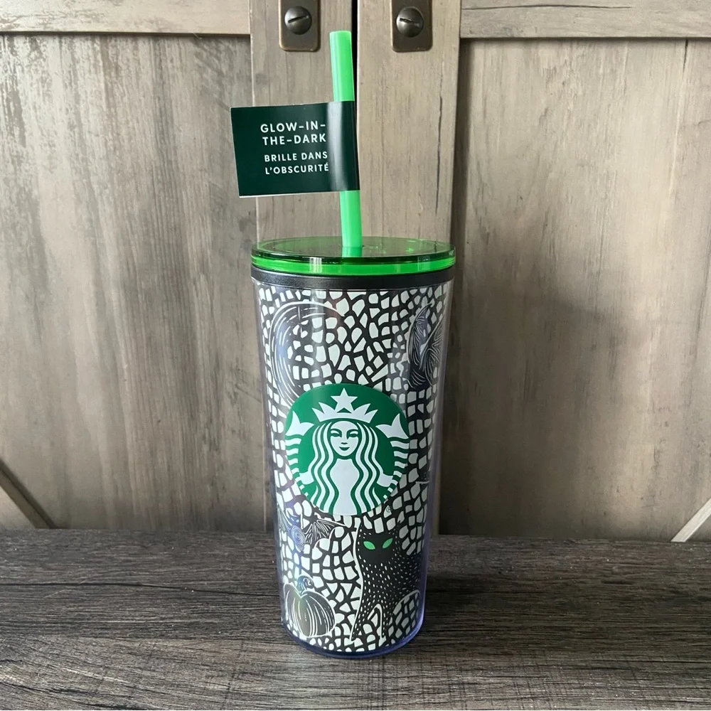 Starbucks Limited Edition Halloween NWT Glow in The Dark Lime Green Tumbler 12oz